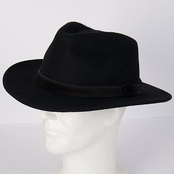 Black hat 21889