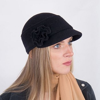 Ontevira wool hat black