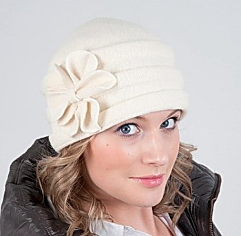 Women's wool hat Jola cream