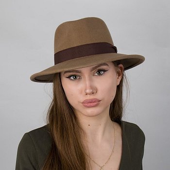 Women's hat 181116 camel 60